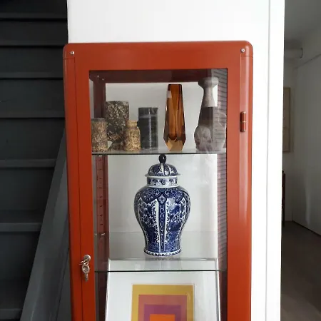 Tiny Monumental House In Down Town Apartment Leiden